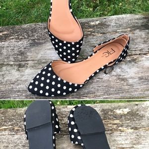 Dress flats